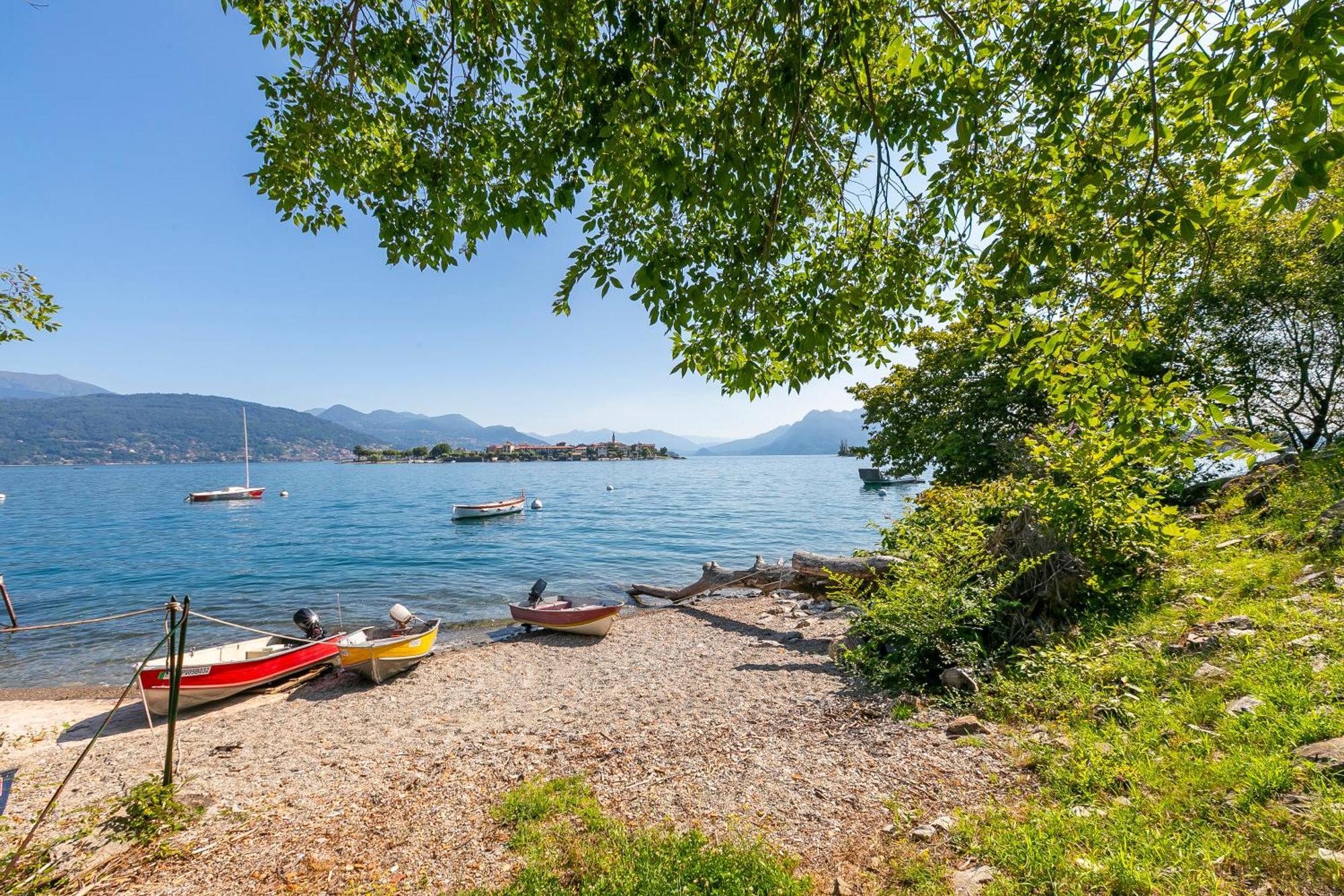 Pandora Lake View Stresa - Happy Rentals Exteriör bild